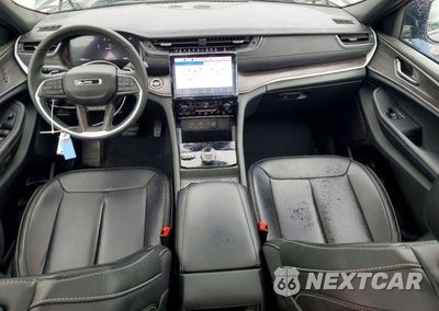 Zdjęcie 8 z 13 samochodu: 2025 JEEP GRAND CHEROKEE LIMITED VIN:1C4RJHBG6SC329235 - miniatura