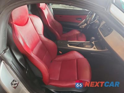 Zdjęcie 10 z 12 samochodu: 2005 BMW Z4 2.5 VIN:4USBT33525LS55368 - miniatura