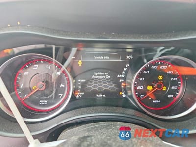 Zdjęcie 9 z 12 samochodu: 2019 DODGE CHARGER SCAT PACK VIN:2C3CDXGJ5KH662748 - miniatura