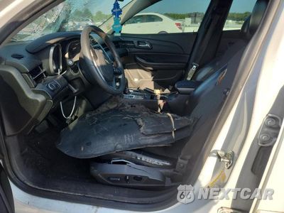 Zdjęcie 7 z 12 samochodu: 2014 CHEVROLET MALIBU 1LT VIN:1G11C5SL8EU122940 - miniatura