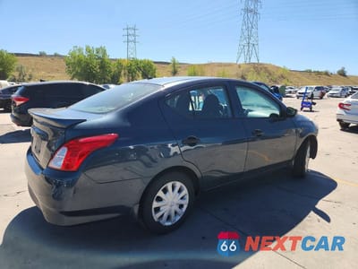 Trzecie zdjęcie samochodu z tyłu: 2017 NISS VERSA VIN:3N1CN7AP4HL821378 - miniatura