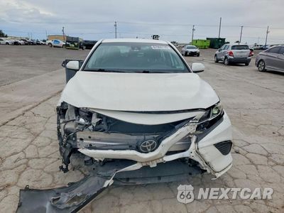 Piąte zdjęcie samochodu w środku: 2020 TOYOTA CAMRY SE VIN:4T1G11AK5LU897147 - miniatura
