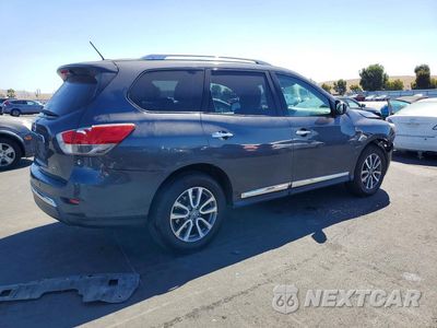 Trzecie zdjęcie samochodu z tyłu: 2013 NISSAN PATHFINDER S VIN:5N1AR2MN1DC639855 - miniatura