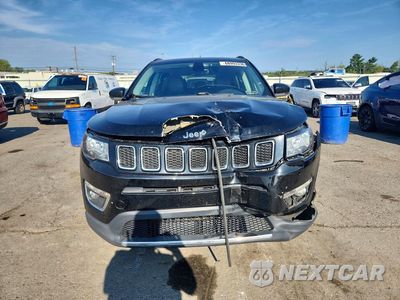 Piąte zdjęcie samochodu w środku: 2018 JEEP COMPASS LIMITED VIN:3C4NJDCB0JT200243 - miniatura