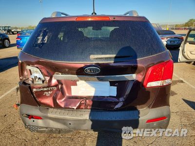 Zdjęcie 6 z 13 samochodu: 2013 KIA SORENTO LX VIN:5XYKT3A68DG390463 - miniatura
