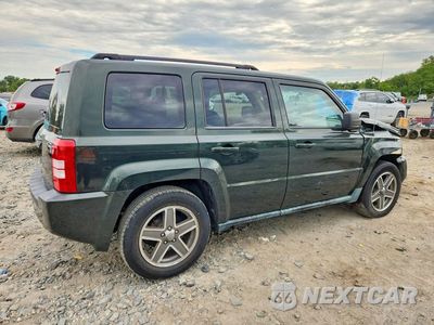 Trzecie zdjęcie samochodu z tyłu: 2010 JEEP PATRIOT SPORT VIN:1J4NF2GB5AD529102 - miniatura