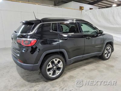 Trzecie zdjęcie samochodu z tyłu: 2018 JEEP COMPASS LIMITED VIN:3C4NJDCB5JT326274 - miniatura