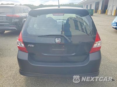 Zdjęcie 6 z 12 samochodu: 2007 HONDA FIT S VIN:JHMGD38627S048111 - miniatura