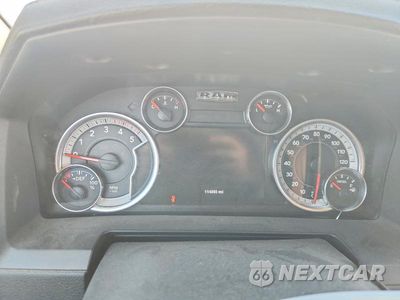 Zdjęcie 9 z 12 samochodu: 2014 RAM 2500 LARAMIE VIN:3C6UR5FL4EG265858 - miniatura