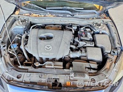 Zdjęcie 11 z 13 samochodu: 2016 MAZDA 3 SPORT VIN:JM1BM1U72G1309855 - miniatura