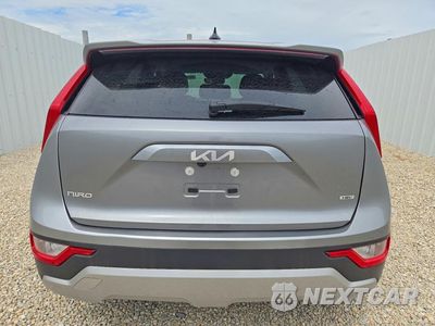 Zdjęcie 6 z 14 samochodu: 2026 KIA NIRO LX VIN:KNDCP3LE8T5336987 - miniatura