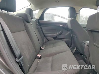 Zdjęcie 10 z 12 samochodu: 2015 FORD FOCUS SE VIN:1FADP3F20FL217004 - miniatura