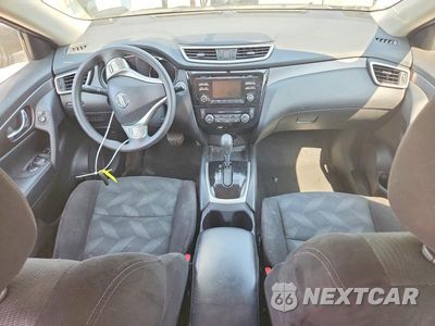Zdjęcie 8 z 14 samochodu: 2014 NISSAN ROGUE SV VIN:5N1AT2MT6EC771785 - miniatura