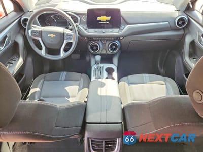 Zdjęcie 8 z 13 samochodu: 2026 CHEVROLET BLAZER 2LT VIN:3GNKBCR42TS174960 - miniatura