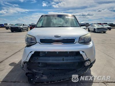 Piąte zdjęcie samochodu w środku: 2016 KIA SOUL + VIN:KNDJP3A53G7825947 - miniatura