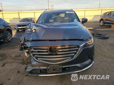 Piąte zdjęcie samochodu w środku: 2018 MAZDA CX-9 GRAND TOURING VIN:JM3TCBDY3J0222461 - miniatura
