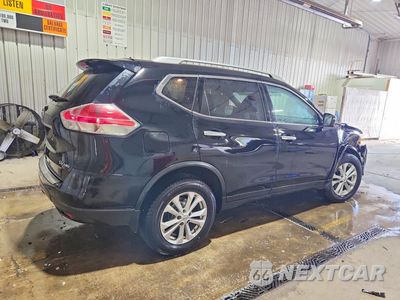 Piąte zdjęcie samochodu w środku: 2015 NISSAN ROGUE SV VIN:5N1AT2MV3FC876271 - miniatura