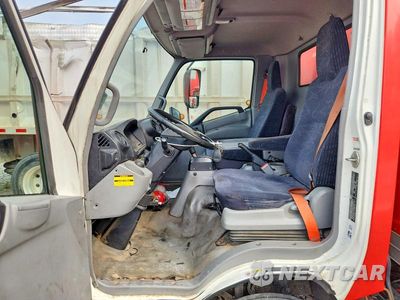 Zdjęcie 7 z 12 samochodu: 2018 HINO 195 BOX TRUCK VIN:JHHSDM2H5JK006340 - miniatura