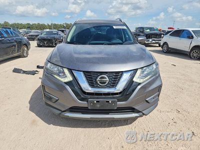 Piąte zdjęcie samochodu w środku: 2019 NISSAN ROGUE S VIN:5N1AT2MT3KC799944 - miniatura
