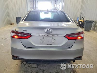 Zdjęcie 6 z 12 samochodu: 2023 TOYOTA CAMRY LE VIN:4T1C11AK6PU170779 - miniatura