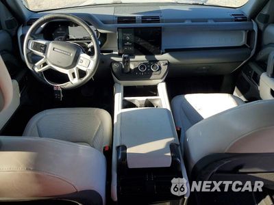 Zdjęcie 8 z 13 samochodu: 2025 LAND ROVER DEFENDER 110 S VIN:SALEJ7EX5S2386917 - miniatura