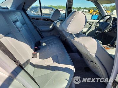 Zdjęcie 10 z 12 samochodu: 1998 MERCEDES-BENZ C 230 VIN:WDBHA23G8WA646280 - miniatura