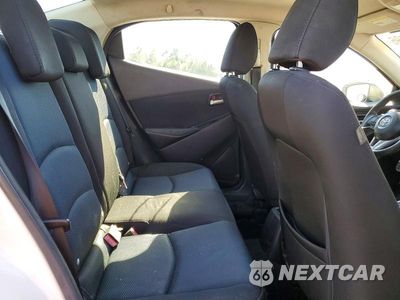 Zdjęcie 10 z 12 samochodu: 2018 TOYOTA YARIS IA BASE VIN:3MYDLBYV1JY309487 - miniatura
