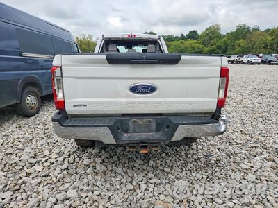 Zdjęcie 6 z 12 samochodu: 2019 FORD F350 SUPER DUTY VIN:1FT8W3BT2KED51122 - miniatura
