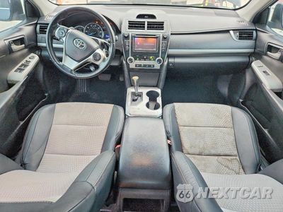 Zdjęcie 8 z 13 samochodu: 2014 TOYOTA CAMRY SE VIN:4T1BF1FK0EU728421 - miniatura