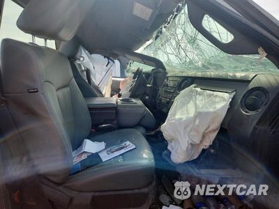 Zdjęcie 7 z 12 samochodu: 2015 FORD F550 SUPER DUTY VIN:1FDUF5HY2FEA24086 - miniatura
