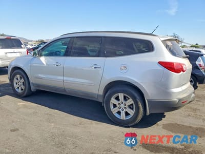 Drugie zdjęcie samochodu z przodu: 2009 CHEVROLET TRAVERSE LT VIN:1GNER23D19S136569 - miniatura