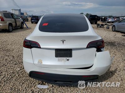 Zdjęcie 6 z 13 samochodu: 2024 TESLA MODEL Y VIN:7SAYGDED7RF095885 - miniatura