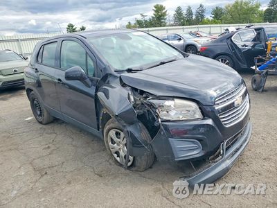 Czwarte zdjęcie samochodu z boku: 2016 CHEVROLET TRAX LS VIN:KL7CJKSB1GB570007 - miniatura
