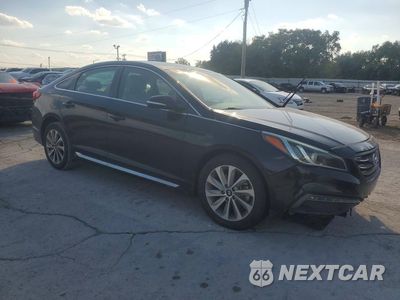 Czwarte zdjęcie samochodu z boku: 2015 HYUNDAI SONATA SPORT VIN:5NPE34AF2FH032855 - miniatura