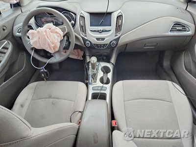 Zdjęcie 8 z 12 samochodu: 2017 CHEVROLET CRUZE LS VIN:1G1BC5SM3H7156459 - miniatura