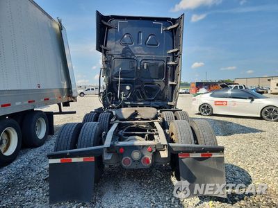Zdjęcie 6 z 13 samochodu: 2020 FREIGHTLINER CASCADIA 126 SEMI TRUCK VIN:3AKJHHFG1LSLV3959 - miniatura