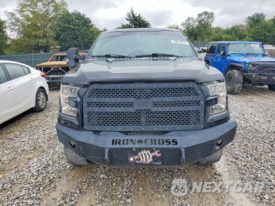Piąte zdjęcie samochodu w środku: 2017 FORD F150 SUPERCREW VIN:1FTEW1EF5HKD22673 - miniatura