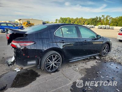 Trzecie zdjęcie samochodu z tyłu: 2024 TOYOTA CAMRY SE VIN:4T1G11AK7RU906326 - miniatura