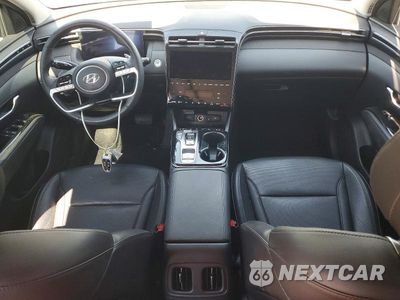 Zdjęcie 8 z 13 samochodu: 2024 HYUNDAI TUCSON LIMITED VIN:KM8JECD11RU180553 - miniatura