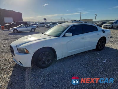 2014 DODGE CHARGER SE 2C3CDXBG1EH347543 - główne zdjęcie licytacji z USA - miniatura