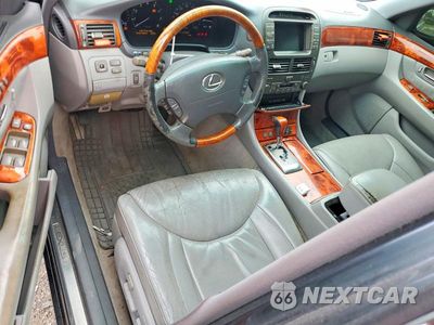 Zdjęcie 8 z 13 samochodu: 2006 LEXUS LS 430 VIN:JTHBN36FX65037638 - miniatura