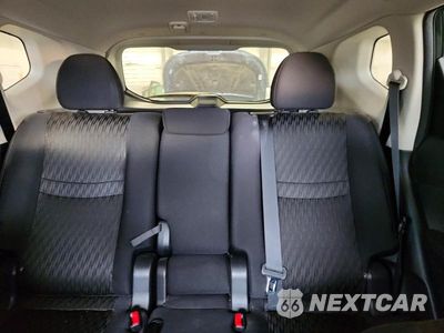 Zdjęcie 10 z 13 samochodu: 2018 NISSAN ROGUE SV VIN:5N1AT2MV8JC721899 - miniatura