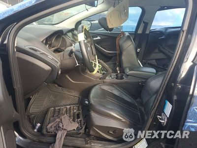 Zdjęcie 7 z 12 samochodu: 2012 FORD FOCUS TITANIUM VIN:1FAHP3N29CL118082 - miniatura