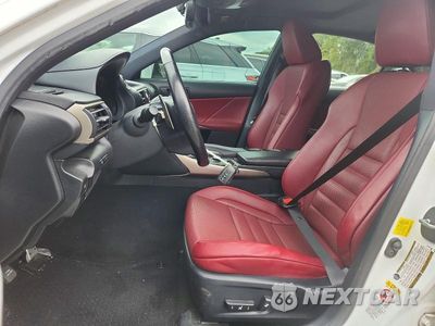 Zdjęcie 7 z 12 samochodu: 2018 LEXUS IS 300 VIN:JTHC81D26J5031876 - miniatura