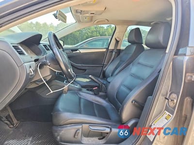 Zdjęcie 7 z 12 samochodu: 2014 VOLKSWAGEN JETTA SE VIN:3VWD17AJ5EM401429 - miniatura