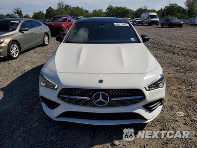 Piąte zdjęcie samochodu w środku: 2023 MERCEDES-BENZ CLA 250 4MATIC VIN:W1K5J4HB0PN422322 - miniatura