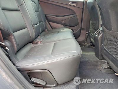 Zdjęcie 11 z 13 samochodu: 2017 HYUNDAI TUCSON LIMITED VIN:KM8J33A2XHU374709 - miniatura