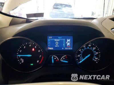 Zdjęcie 9 z 13 samochodu: 2015 FORD ESCAPE SE VIN:1FMCU9GX2FUC62740 - miniatura