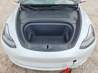 Zdjęcie 11 z 12 samochodu: 2023 TESLA MODEL Y VIN:7SAYGDEE6PF854161 - miniatura