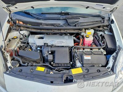 Zdjęcie 11 z 13 samochodu: 2013 TOYOTA PRIUS TWO VIN:JTDKN3DU6D5596913 - miniatura